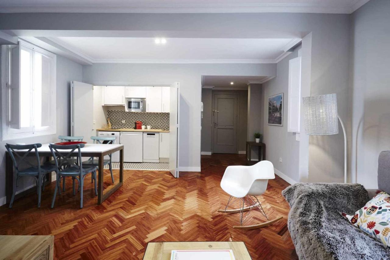 Apartamento V Alcalaretiro Ideal Parejas Madrid Exterior photo