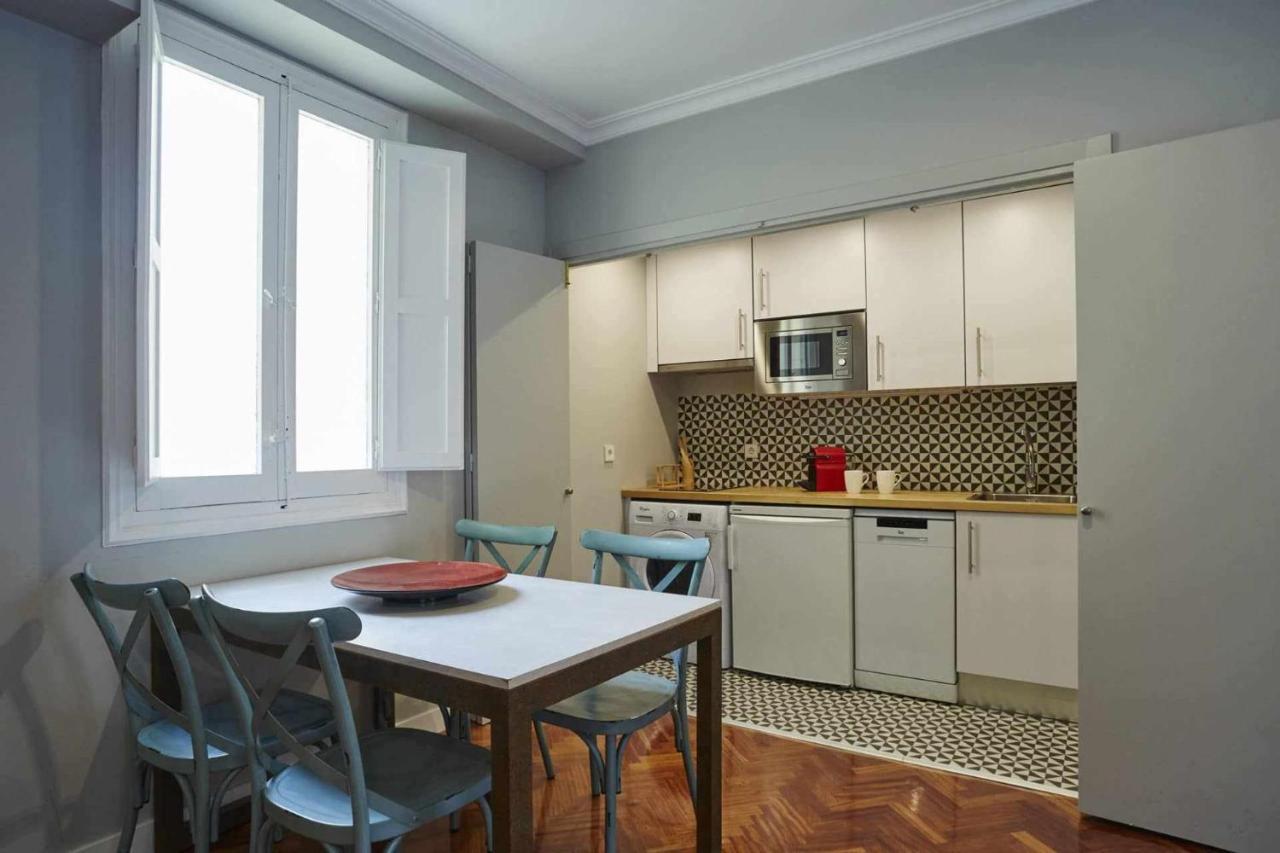 Apartamento V Alcalaretiro Ideal Parejas Madrid Exterior photo